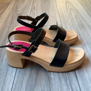 Swedish Hasbeens Black Gittan (size 39, US 9)